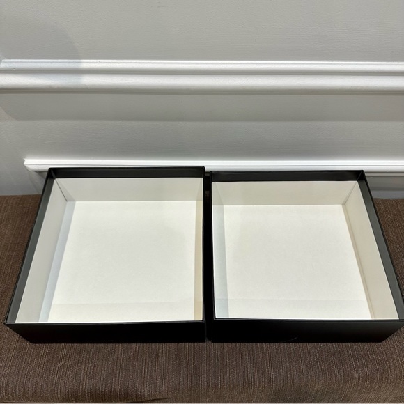 Authentic GUCCI gift box with gift bag and small Gucci envelope - Picture 4 of 13